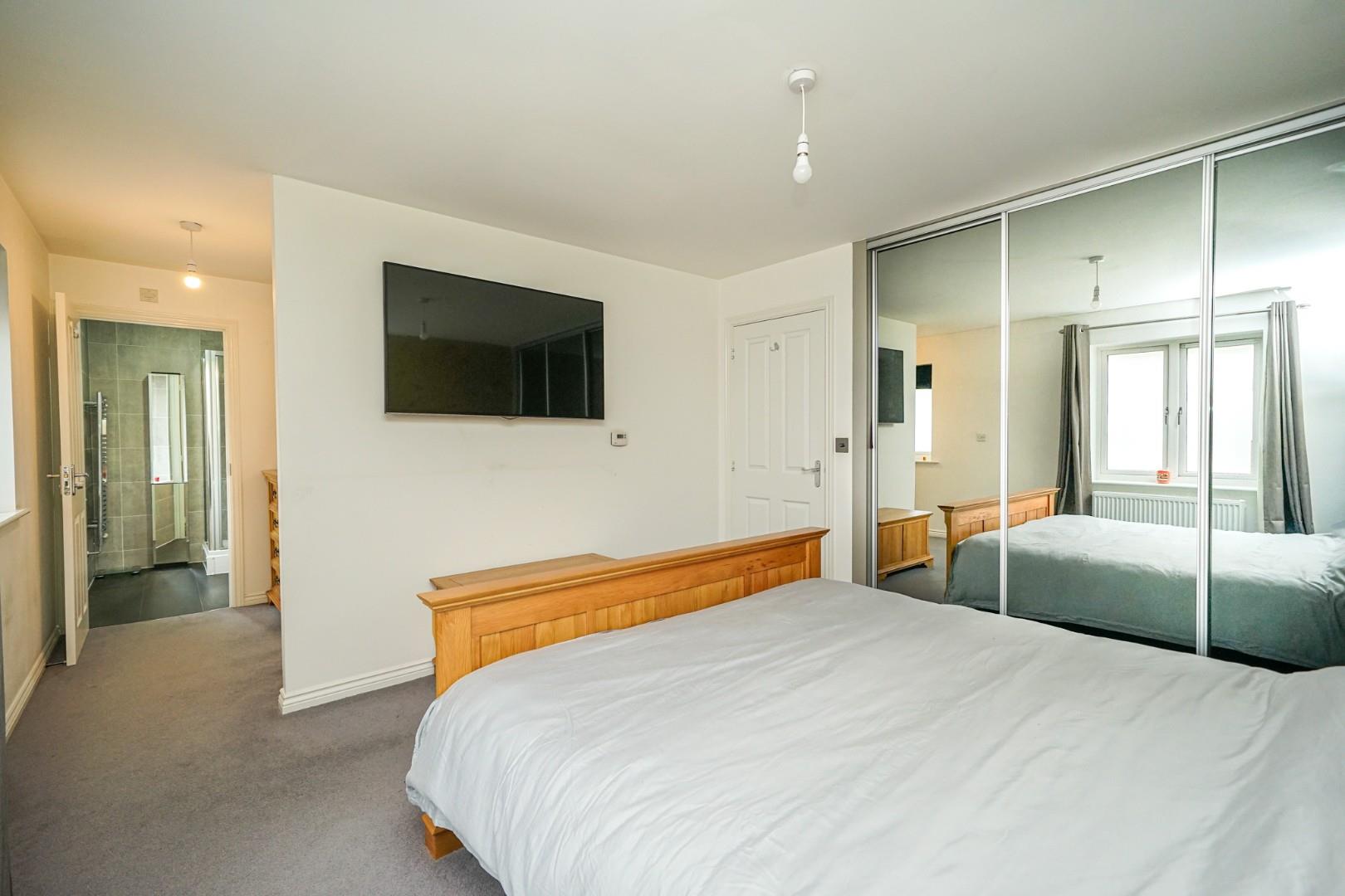 Fieldfare, Leighton Buzzard Quarters Estate Agents